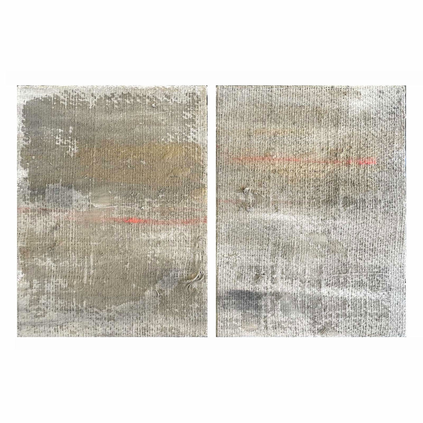 Dittico "Rose e Cemento I" di Mattia Paoli, tela grezza, strisce grigie con accento rosso, mixed media, 60x80 cm