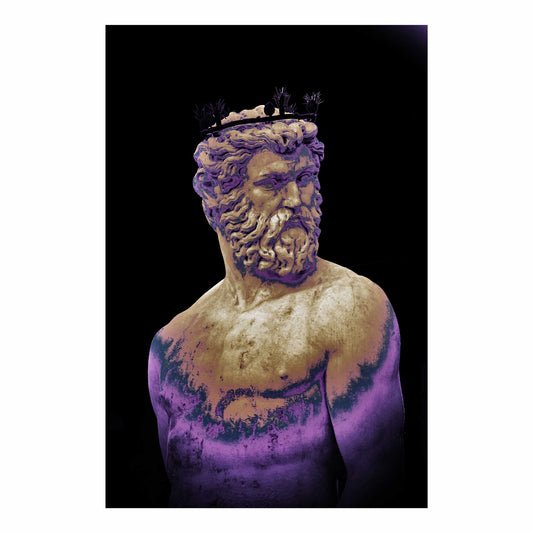 Fotografia digitale "Nettuno" di Mattia Paoli, statua di Piazza della Signoria su sfondo nero con gradiente viola, stampa su tela 150x100 cm